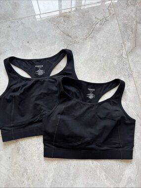 torrid Black Racerback Sports Bra (one available)